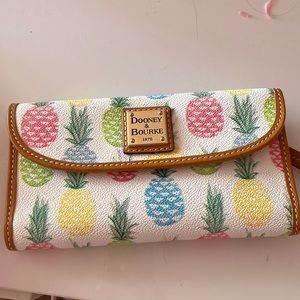 Brand new Dooney & Bourke wallet